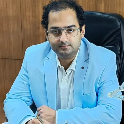 Dr. Nashit Ansari - Orthopaedic Surgeon and Robotic Surgeon at Clara's Day Care Center
